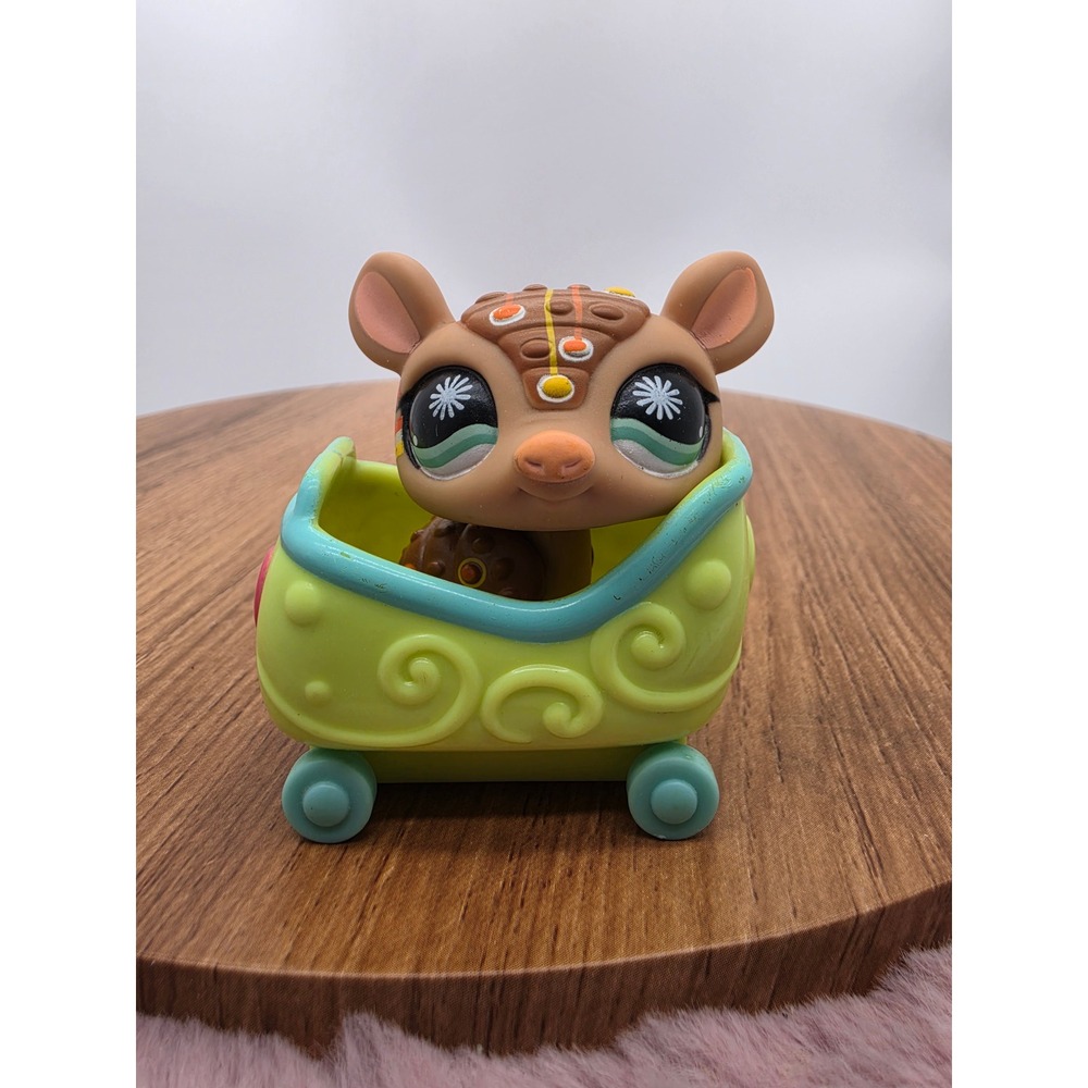LPS Littlest Pet Shop Tan and Orange Armadillo #1007 Pet Figure Collectable